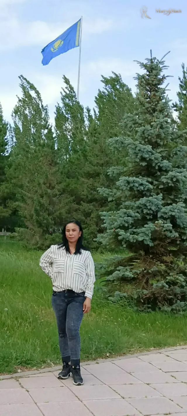 Another photo of Lanie