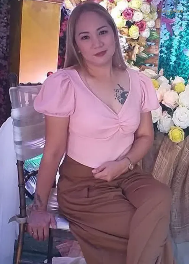 Marlene, 46
