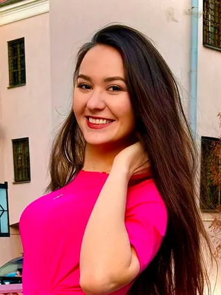 KRISTINA, 33