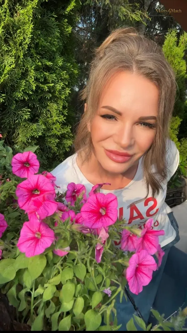 Another photo of Natalya
