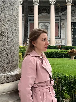 Another photo of SVETLANA
