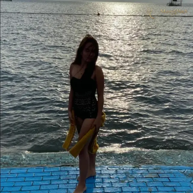 Another photo of Ruth