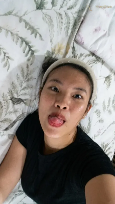 Another photo of Shella