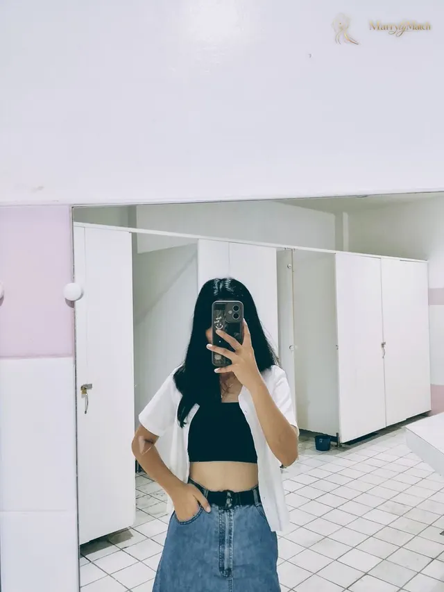 Another photo of Cristine