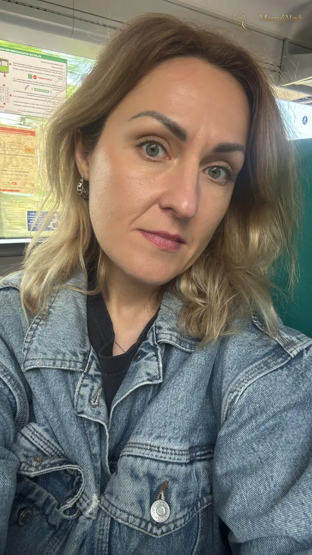Renata, 40