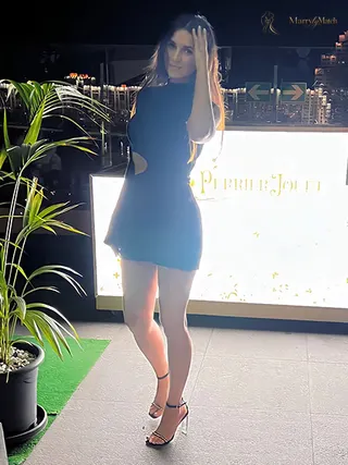 Another photo of ALENA