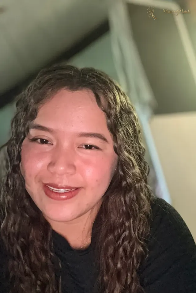 Another photo of Raeselle Joyce