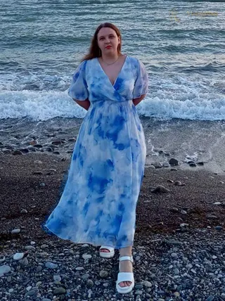 VALERIYA, 24