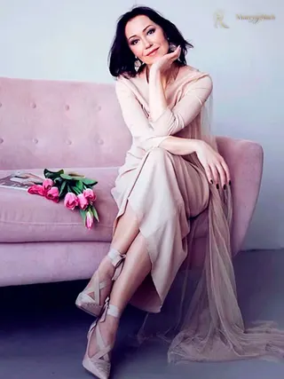 SVETLANA, 60