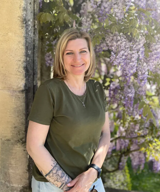 Svitlana, 54