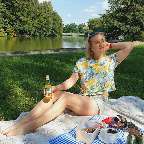 Another photo of SVETLANA
