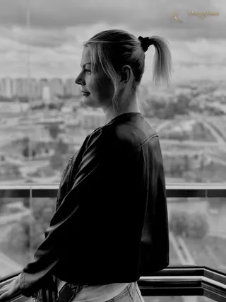 Another photo of EVGENIYA