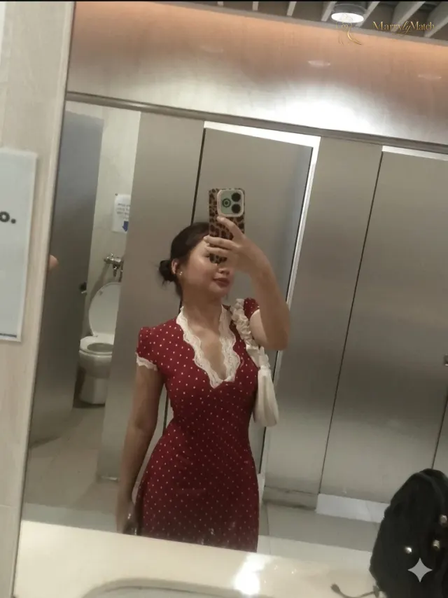 Another photo of Pam