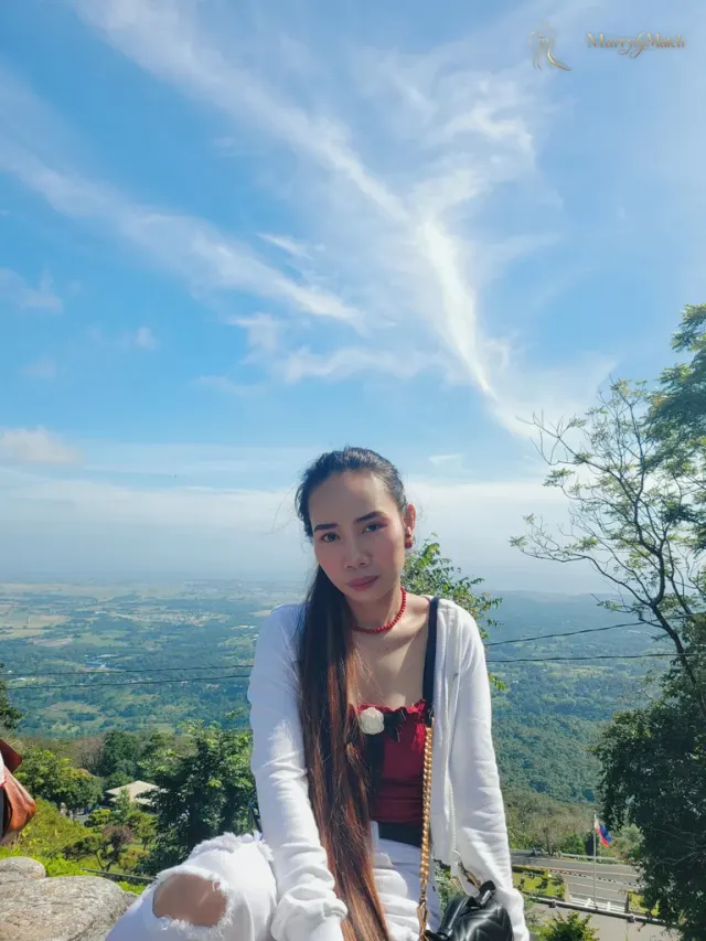 Another photo of Lyn