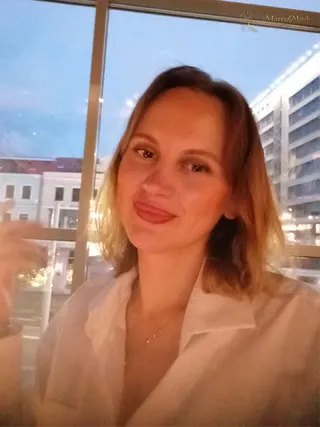 SVETLANA, 32
