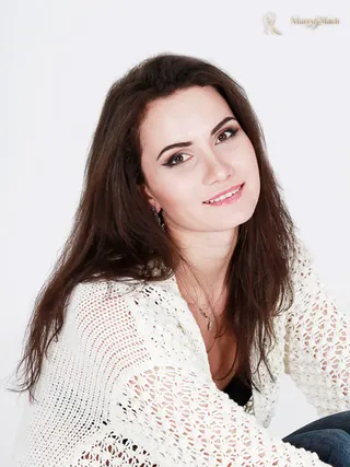 KRISTINA, 41