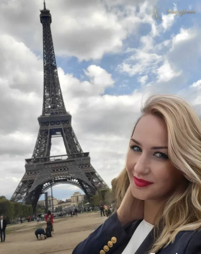 Another photo of Nadiia