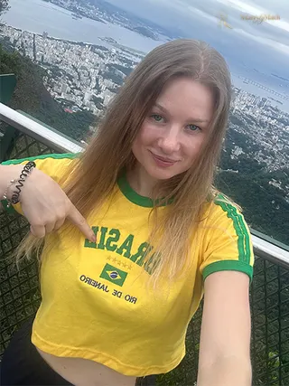 Another photo of ELENA