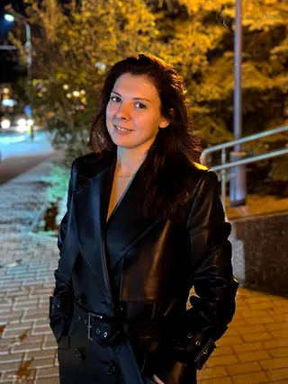 MARINA, 26