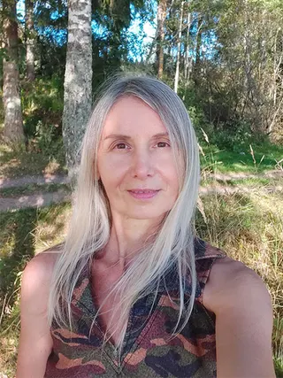 SVETLANA, 51