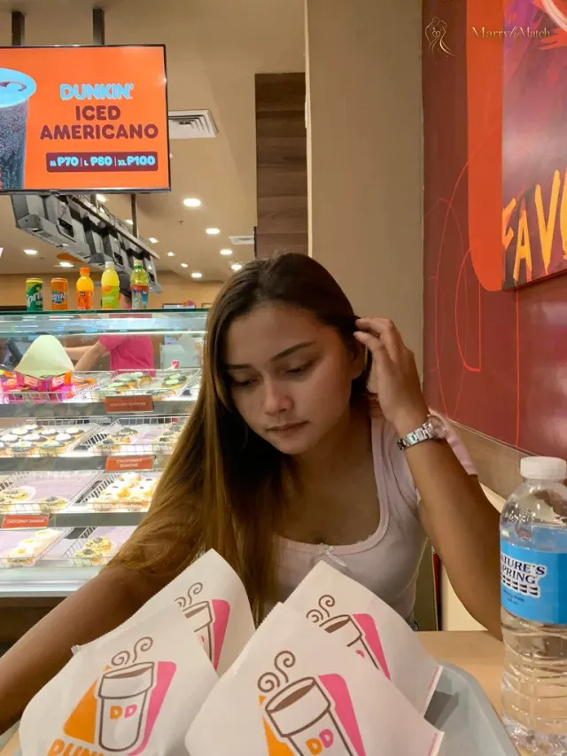 Another photo of Maria