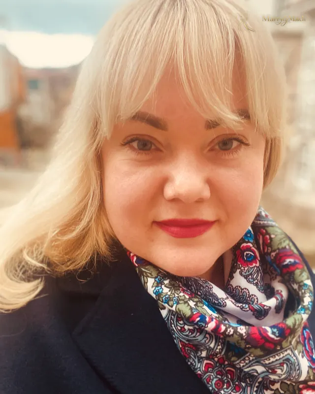 Kateryna, 41
