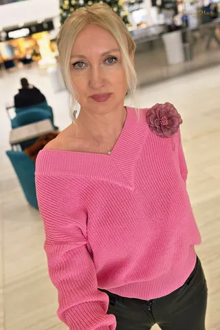 ELENA, 54