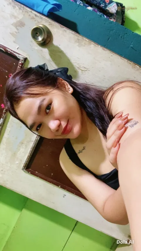 Lyn, 30