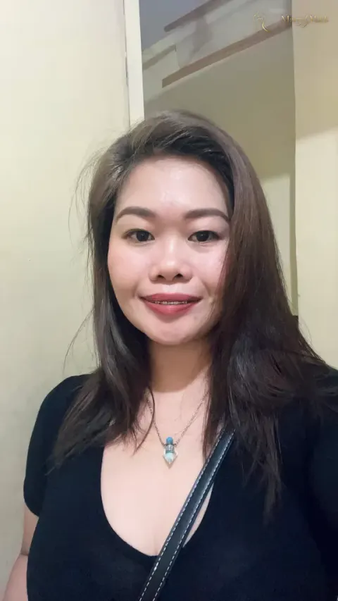 Another photo of Criselle