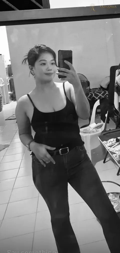 Another photo of Criselle