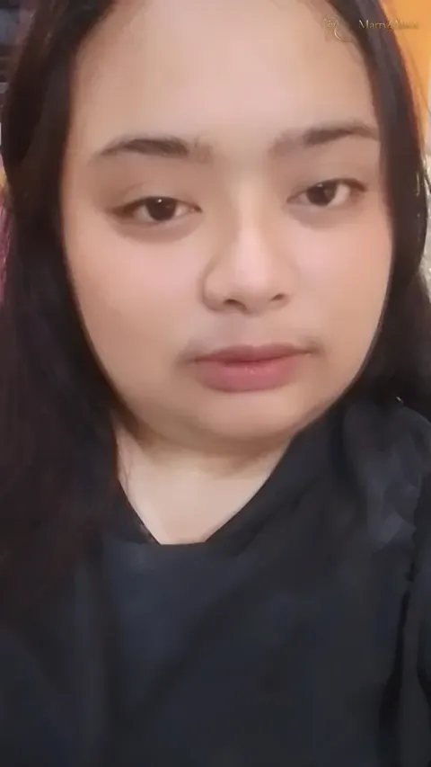 Another photo of khristine