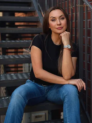 Another photo of NATALYA