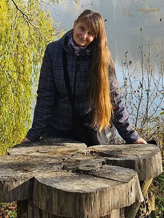 ILONA, 55