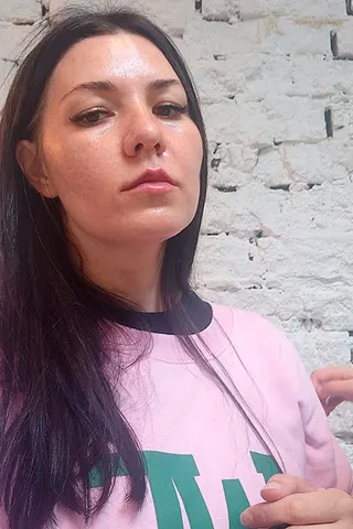 Another photo of INNA
