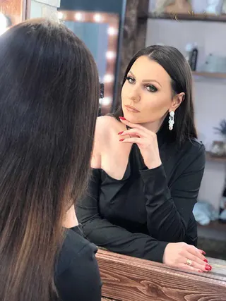 IRINA, 38