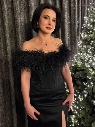 VALENTINA, 55