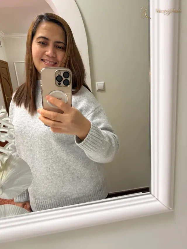 Another photo of Jenny