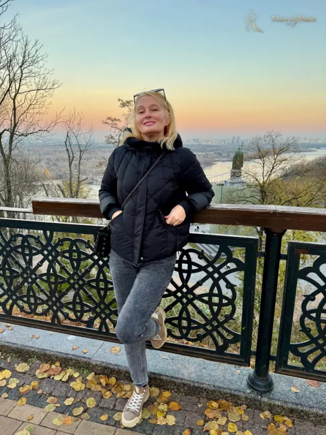 Another photo of Yuliia