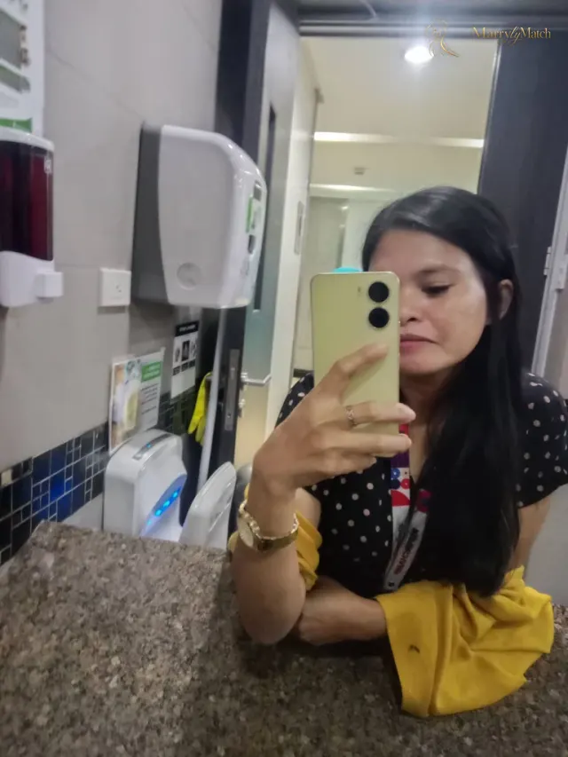 Kath, 40