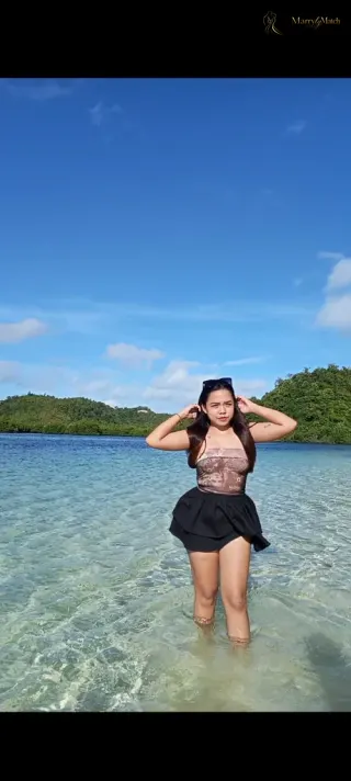 Abegail, 22