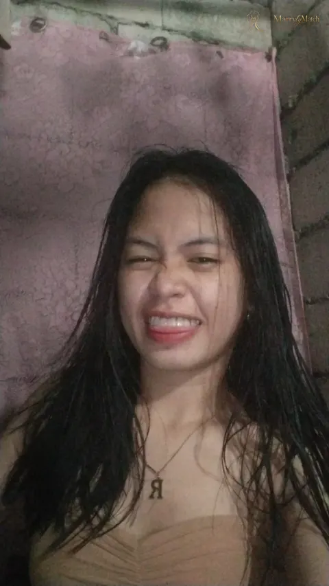 Another photo of Rica Mae