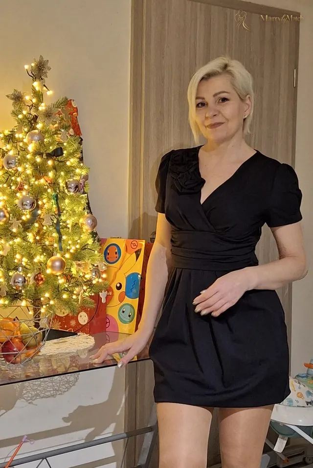 Liudmyla, 46