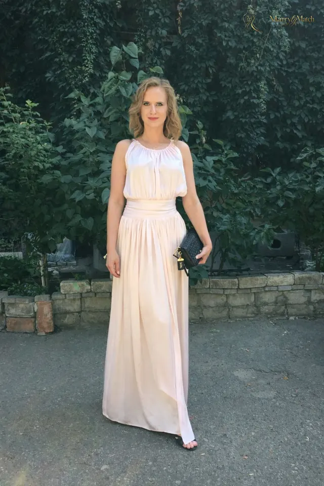 Liudmyla, 43