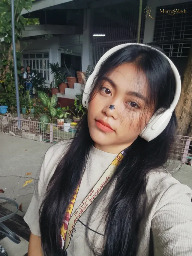 Another photo of Regine