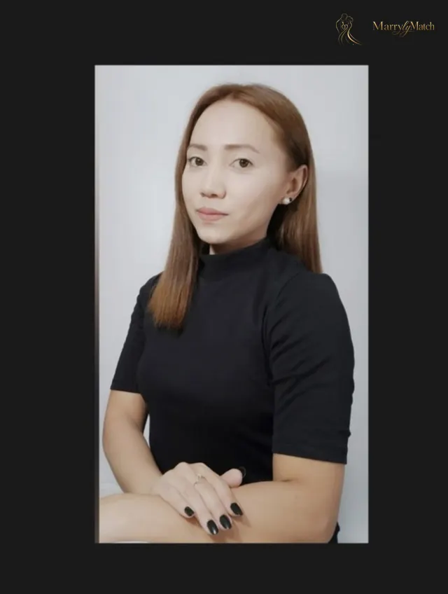 Faye, 39