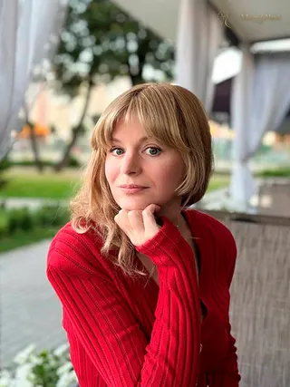 SVETLANA, 42