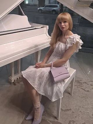 Another photo of SVETLANA