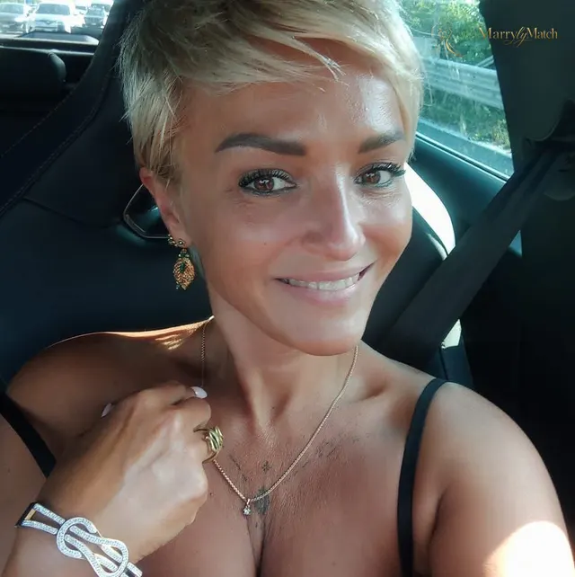 Olesya, 49