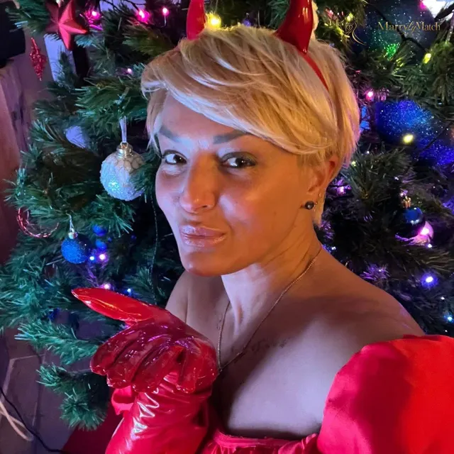Another photo of Olesya