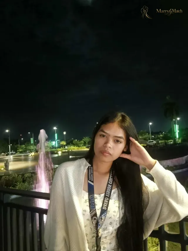 Ann, 20